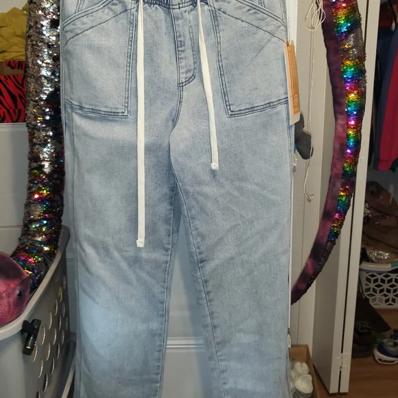 Light Blue Women's Drawstring Wide Leg Jeans - Picture 6 of 16